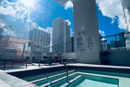 Heart Of Downtown Miami Studio Pool & Gymアパートメント エクステリア 写真