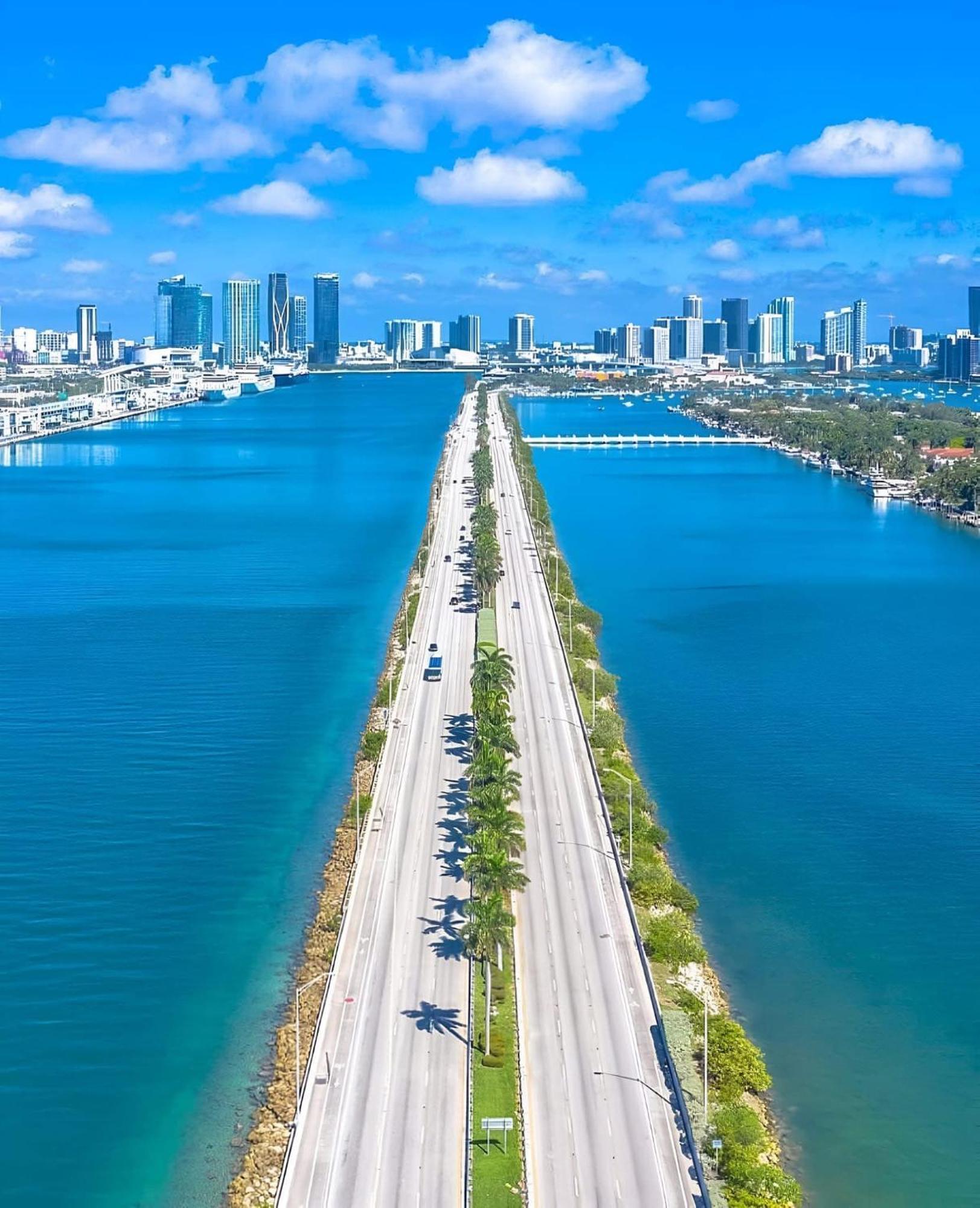 Heart Of Downtown Miami Studio Pool & Gymアパートメント エクステリア 写真